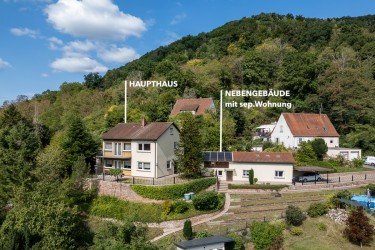 Hauptbild Wohnhaus mit Nebengebäude, Apartment und traumhafter Aussichtslage in Lambrecht