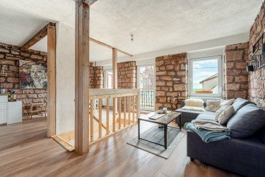 Hauptbild Liebevoll saniertes Kleinod im Herzen von Sankt Martin