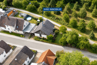 Hauptbild Freistehendes Einfamilienhaus in idyllischer Lage mit viel Gestaltungspotenzial