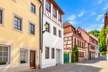 Hauptbild Historisches Fachwerk trifft moderne Wohnqualität – zwei separate Wohneinheiten in der Altstadt