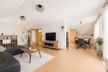 Hauptbild Lichtdurchflutete Dachgeschosswohnung mit Südbalkon, Speicher, Garage und Stellplatz